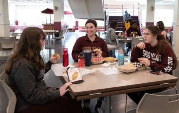 Students eating together in Donovan Dining Hall
